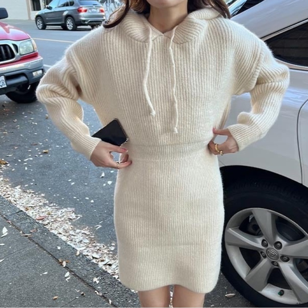 Knit bodycon sweater dress